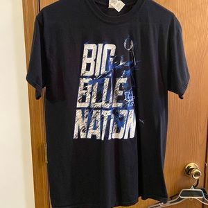 Adult University of KY Basketball Tshirt Size Medium